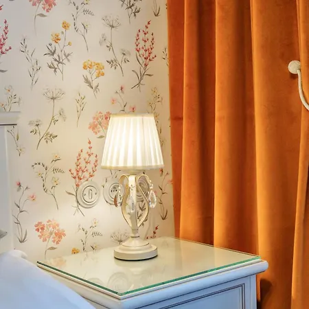Blume - Adults Only بيت ضيافة Český Krumlov